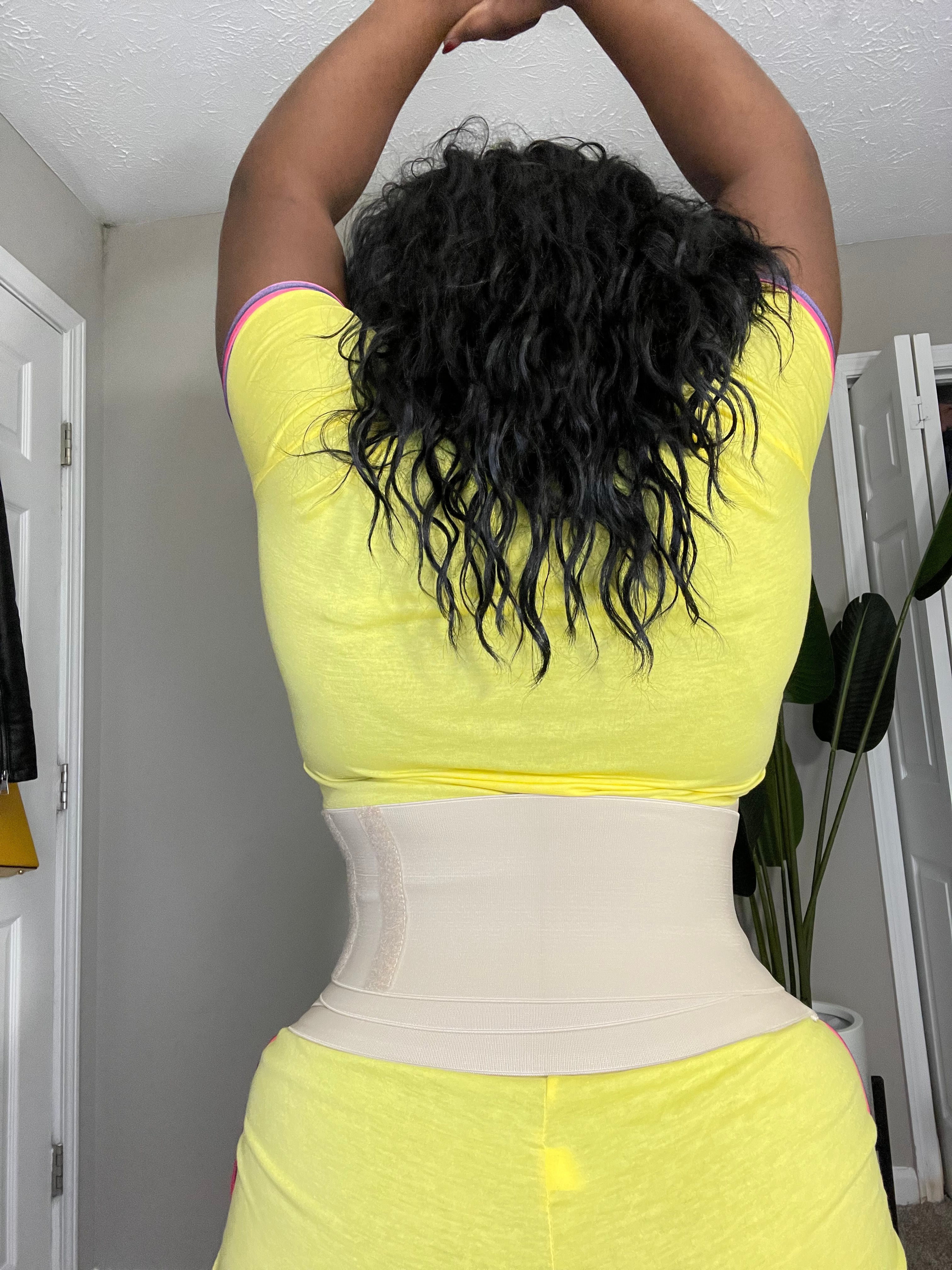 Wrap me tight- Waist trainer/trimmer